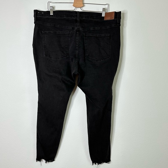 Madewell Black Skinny High-Rise Distressed Button-Fly Jeans Plus Size 35P - Picture 3 of 14